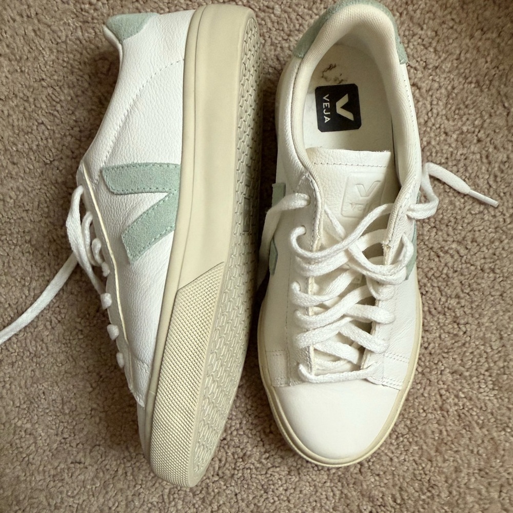 EUC Veja Campo White Matcha Sneakers